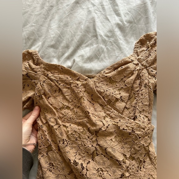 Express Lace Top - Picture 4 of 6